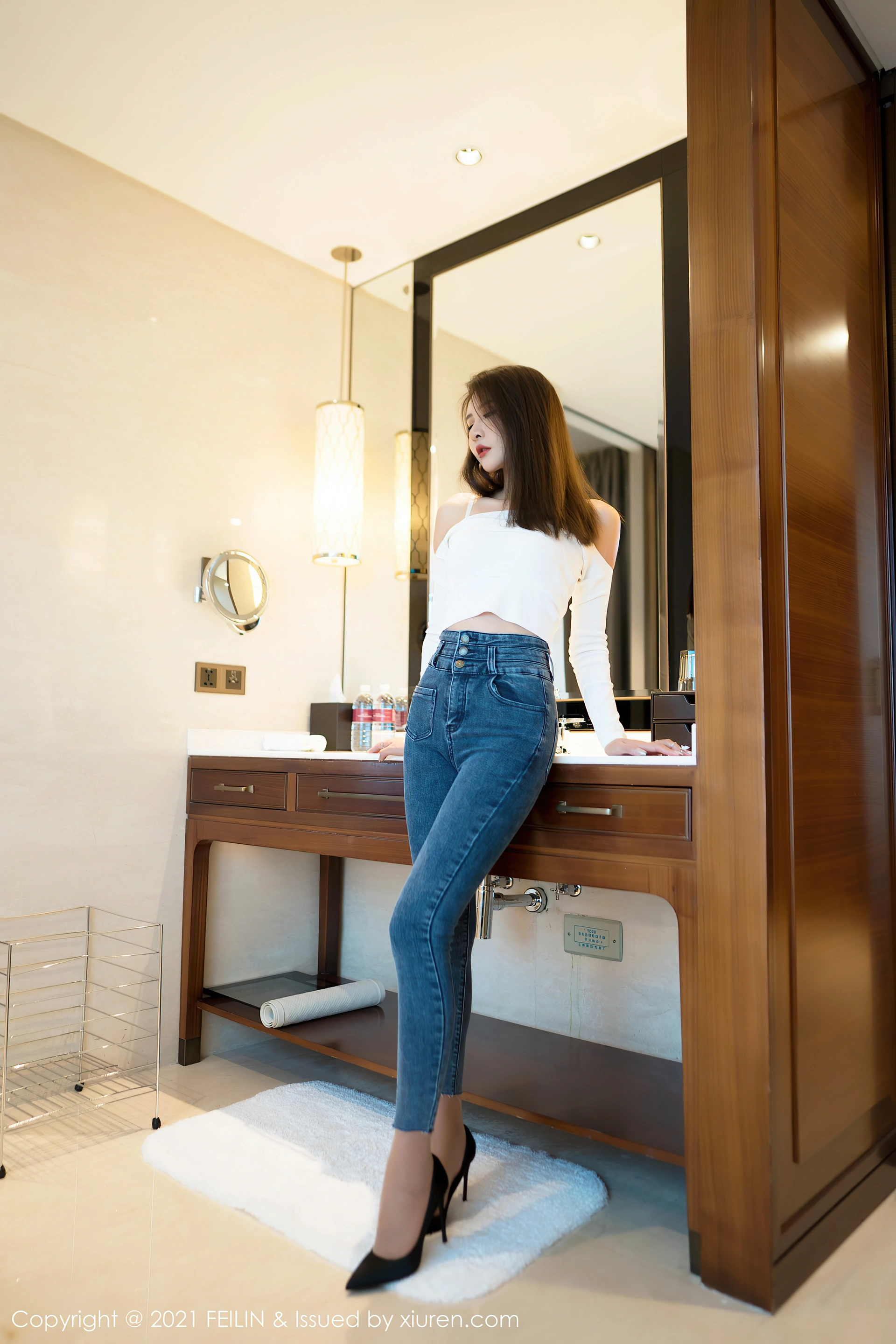 Emily顾奈奈 - [Feilin嗲囡囡] 2021.05.13 VOL.389 2